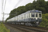 青電塗装された「創立100周年記念列車」