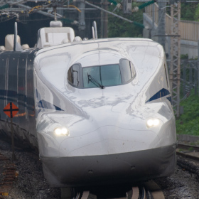 東海道新幹線が「のぞみ12本ダイヤ」を初めて実施、利用者減でも増発