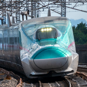 日本で「最も速い」列車とは？　新幹線と在来線の「表定速度」2024年版ランキング