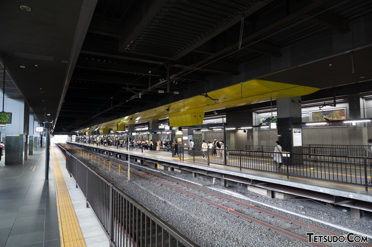 京都駅の30番台のホーム