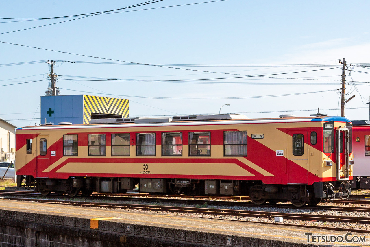 現代の島原鉄道の車両