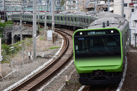 なぜ山手線の車両は「4つドア」に？　背景には「国難」が