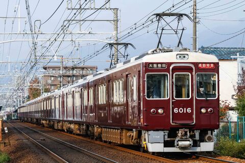 43年続いた阪急「10両編成」改正で消滅　ラッシュ支えた「短い車両」の今後は？　広報に聞く