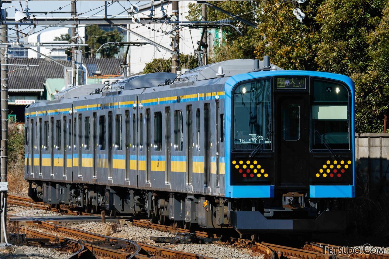 車輌定員エンブレム 鉄道 TRAIN CREW】謎の車両が正式登場！ワンマン車両5600形を愛でる