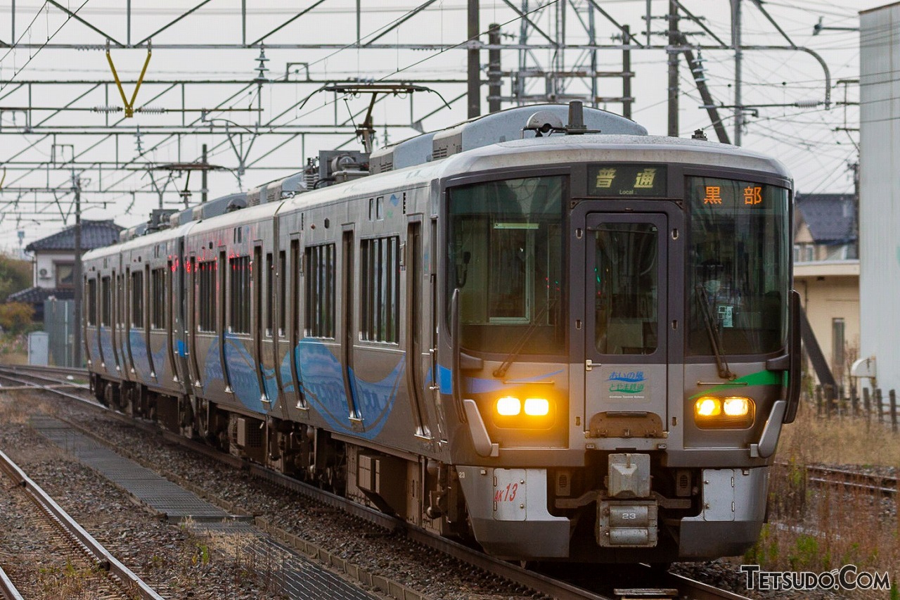 新快速」からワンマン列車まで 近畿圏を中心に駆ける223系 画像（13/15