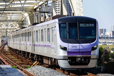 最長は驚異の「130キロ超え」！ 長距離を走る「地下鉄車両」トップランキング