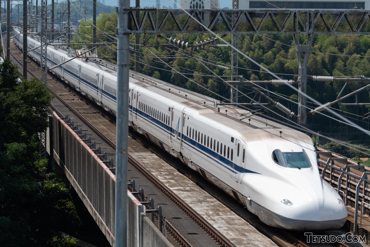 3000両超え vs わずか数十両 新幹線で最も多く・最も少なく製造