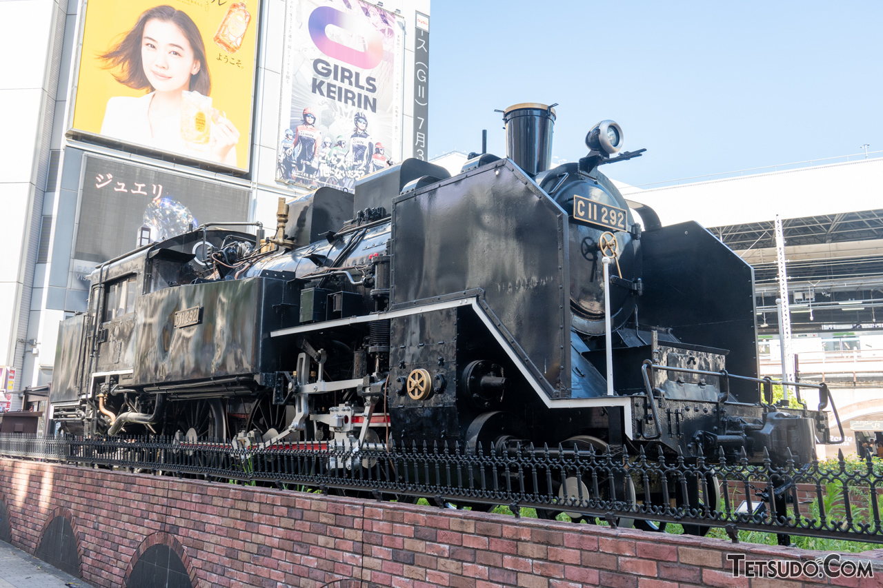 静かにたたずむ戦争の証人 新橋駅前の「日本一有名なSL」が語る歴史（2