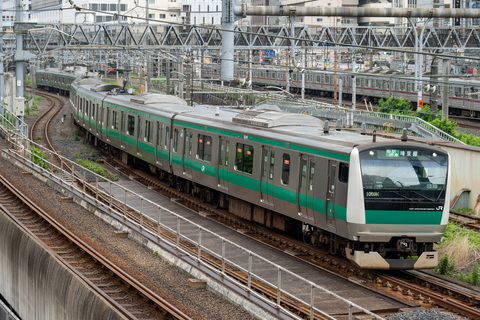 東京の通勤電車の混雑率、コロナ禍から5年でどう変わった？ 2024年度の最新データを読む