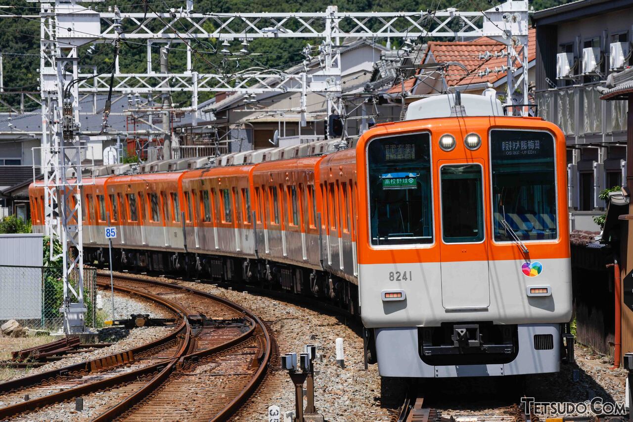 始発駅を出たら「終点までとまりません」 特急停車駅をも通過する阪神