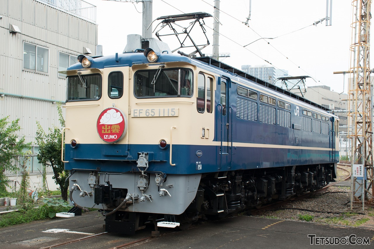 ついに東京を走る「旅客会社の電気機関車」が全滅 「ベテラン機関車