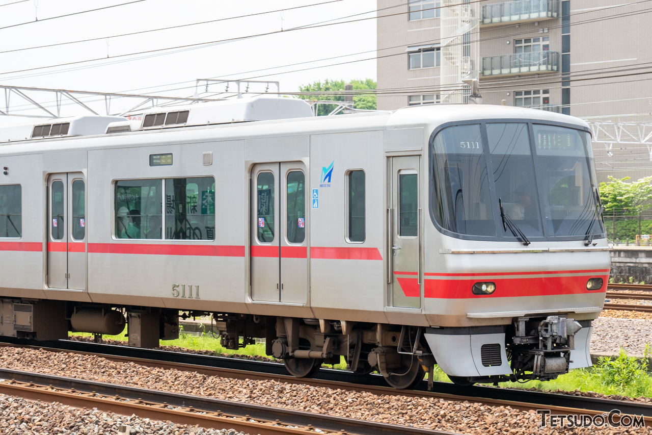 名鉄5000系 名鉄を走る「新しめなのに古い」車両の秘密とは？ 車体はステンレス