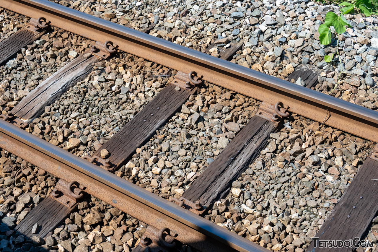 中途半端？ 在来線のレール幅が「1067ミリ」の理由とは - 鉄道コム