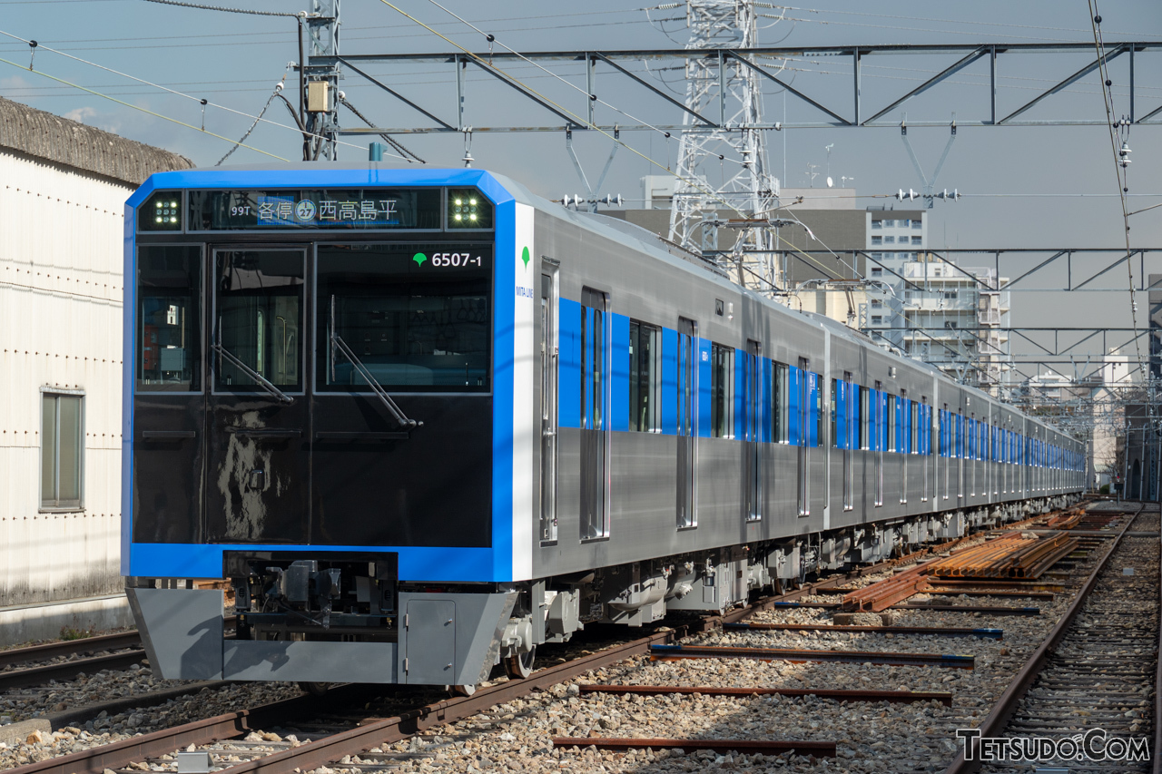 東京の地下鉄で先頭に表示される「ナゾの英数字」の意味とは？ - 鉄道コム