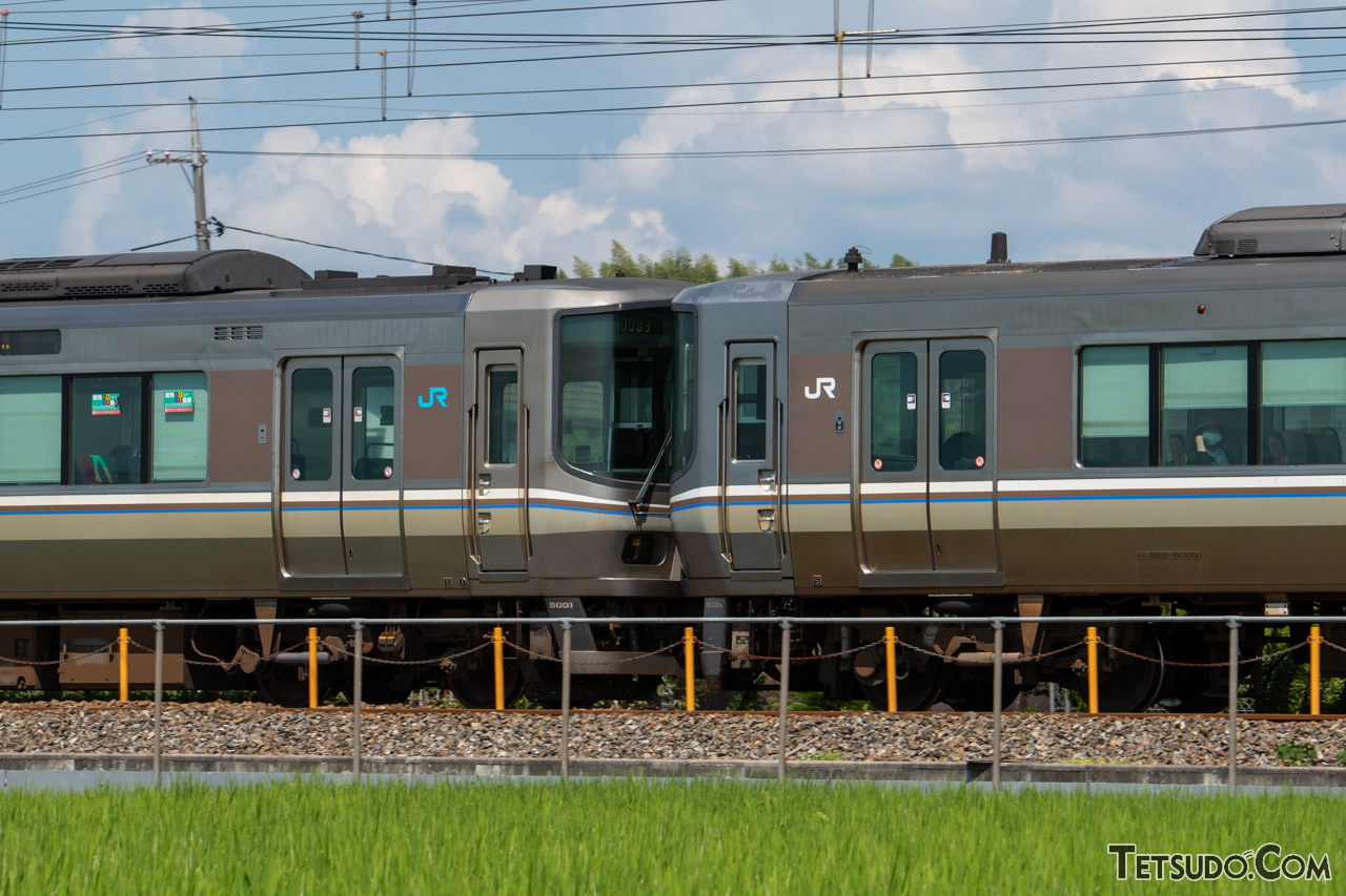 他のJRとの合作」な、JR四国の「看板快速列車」 その相手にはJR東日本