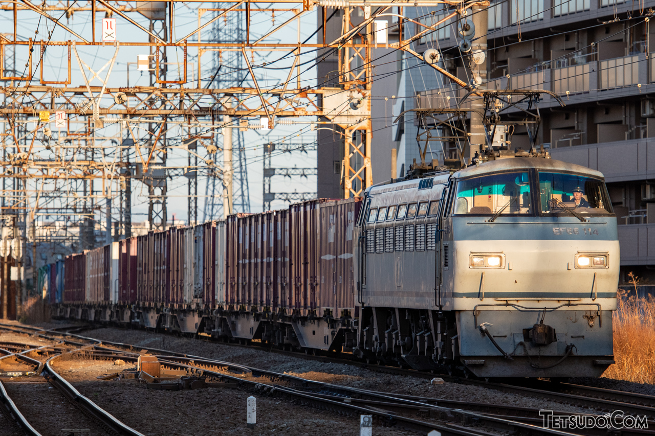 3月ダイヤ改正で「国鉄開発のマンモス機関車」完全引退 定期運用を持つ