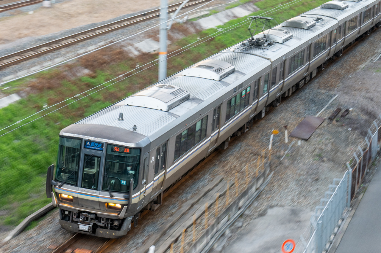 天鉄　鉄道レール なぜ広島の電車には「羽」があるのか JR西日本の電車が装備する部品
