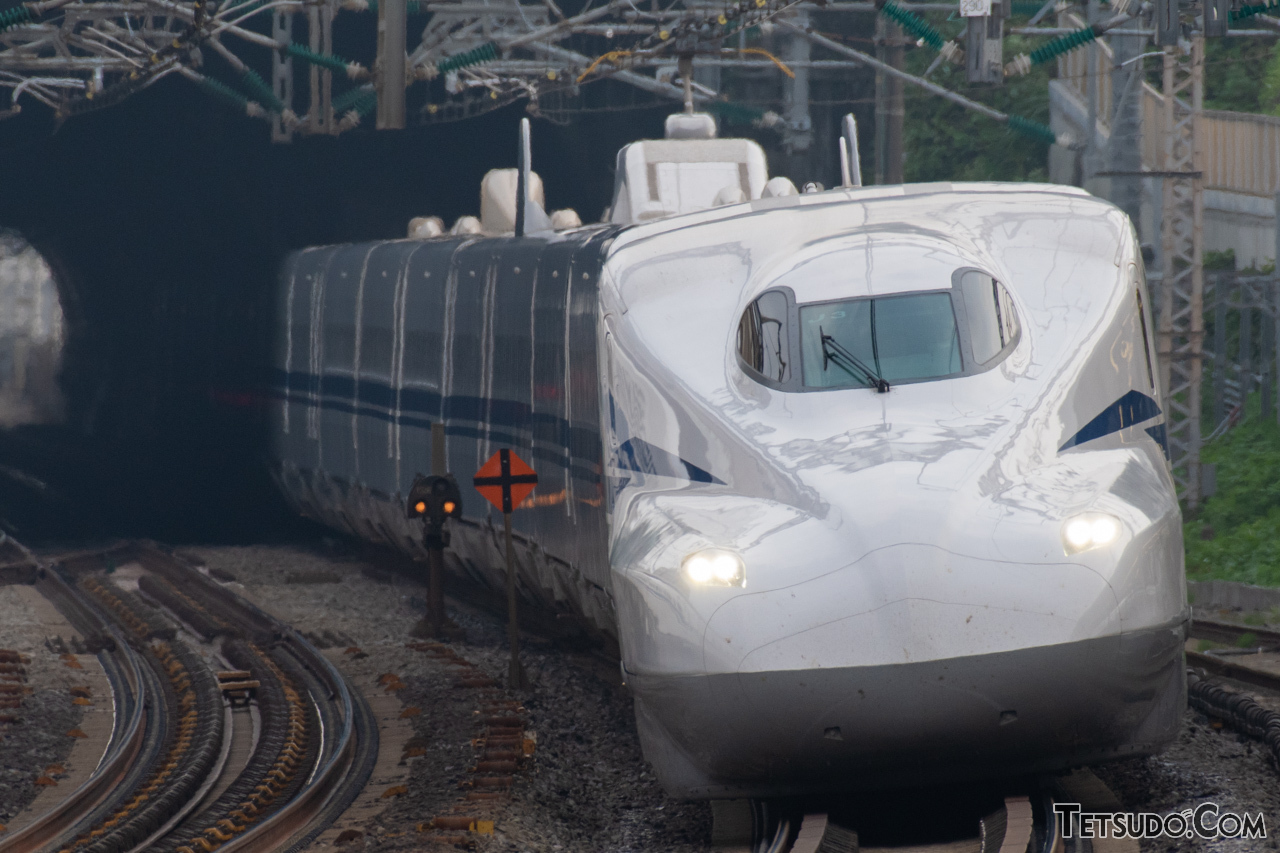 新技術を導入する東海道新幹線のN700S