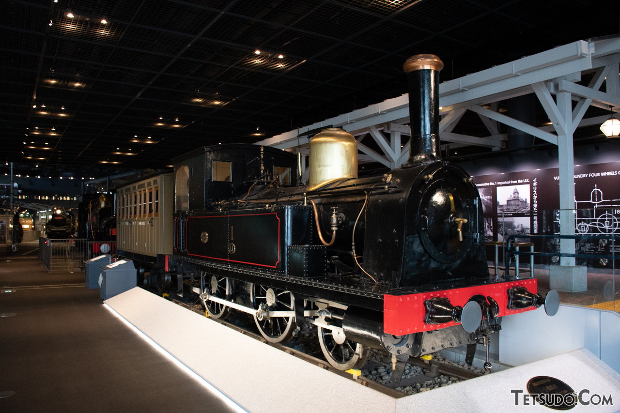 日本の鉄道開業にあわせて輸入された「1号機関車」。現在は鉄道博物館に保存されています