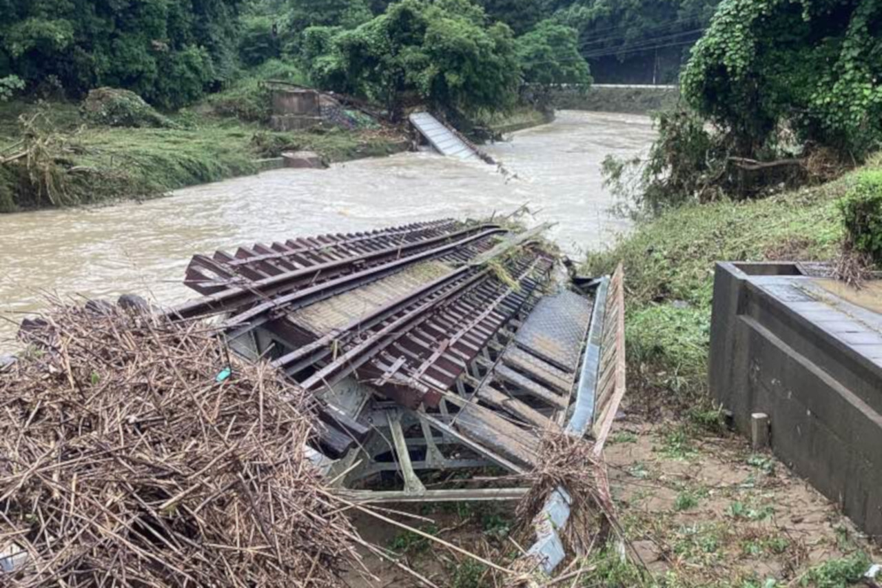 橋りょうが被災した美祢線（画像：JR西日本）
