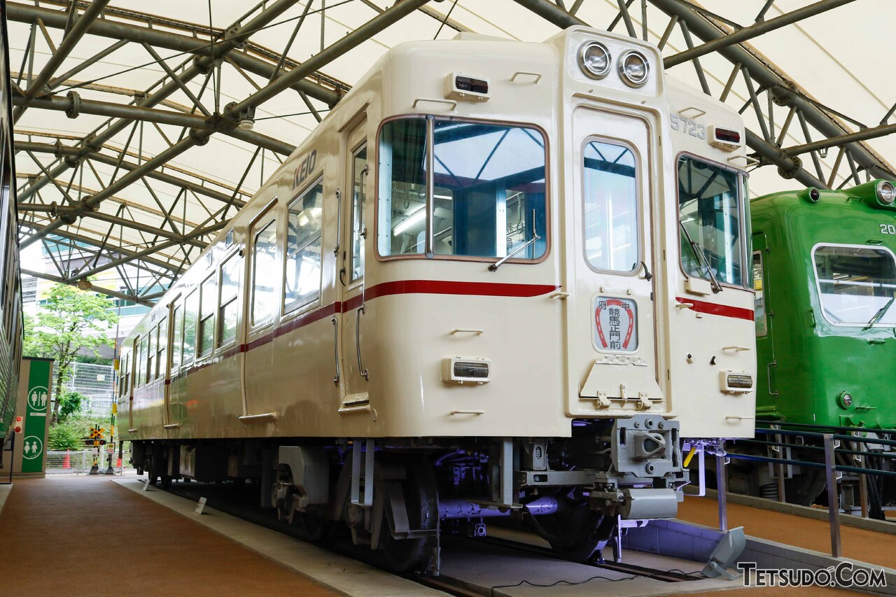 京王の電車のイメージを一新した初代5000系。1両が京王れーるランドに保存されています