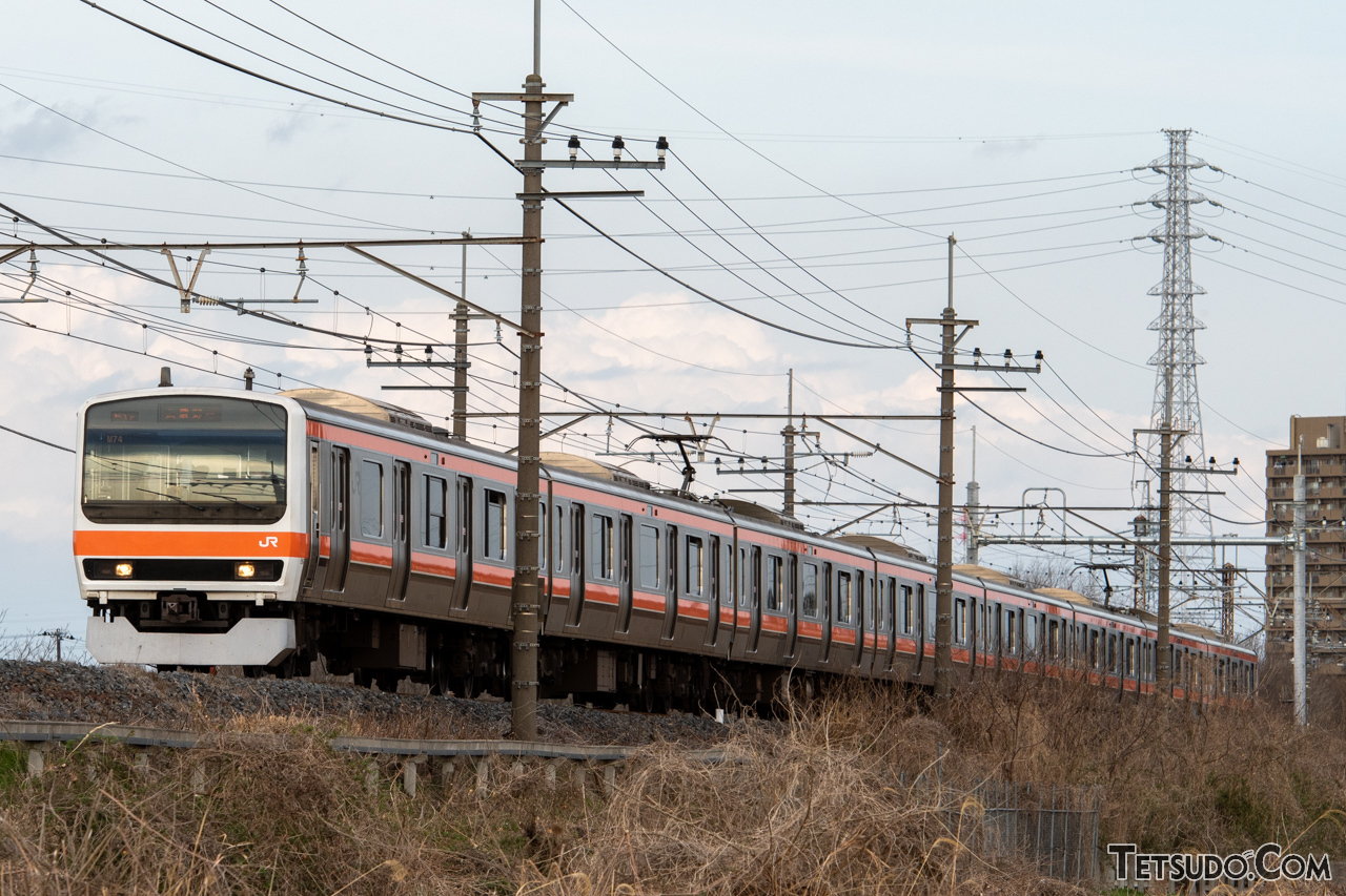 定期旅客列車は府中本町～西船橋間で運転されている武蔵野線