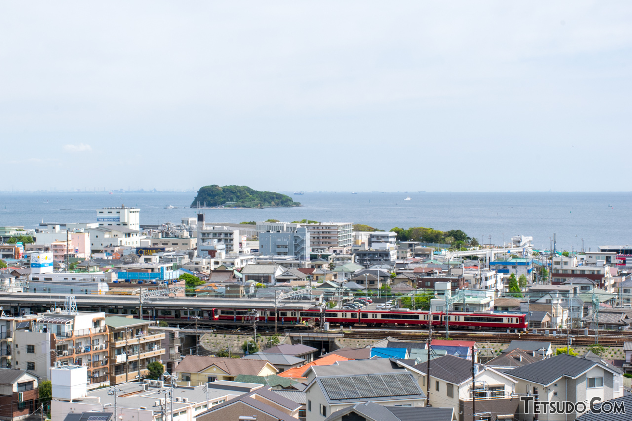 「CTC」を導入している京急久里浜線。日本で初めてCTCを導入した路線でもあります