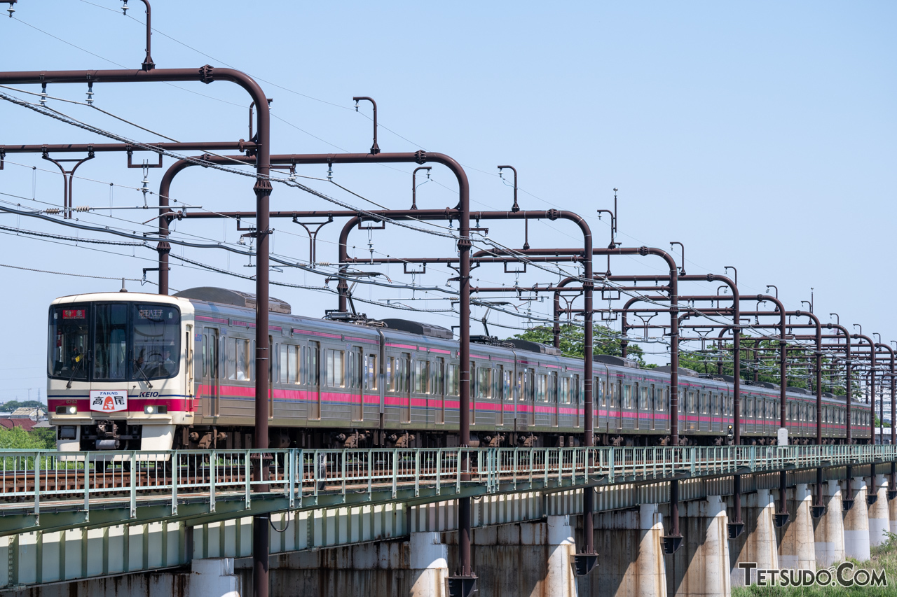 京王線の電車