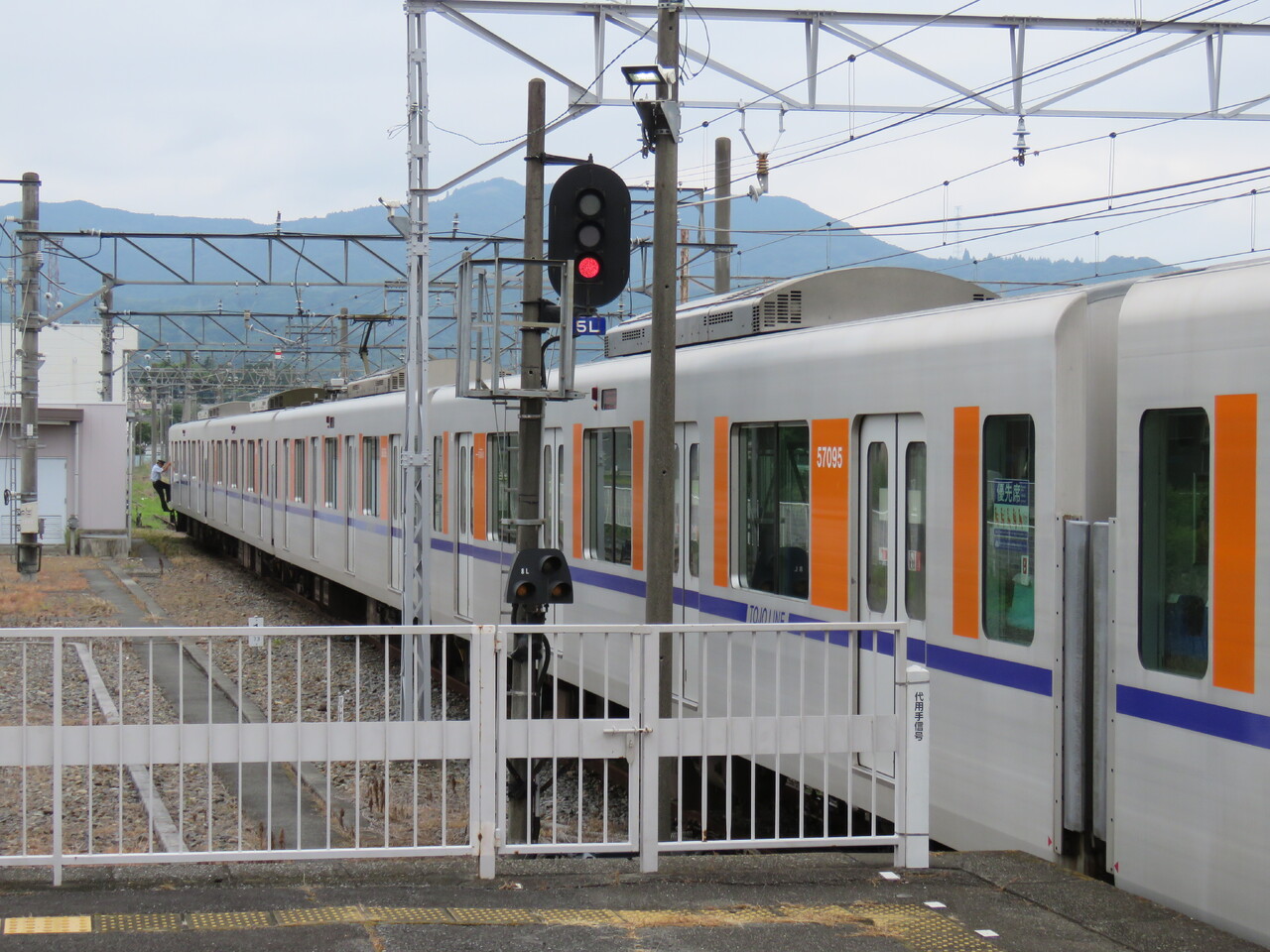 東武 8000型ぶどう色など撮影会・50090型臨時列車乗車ツアー」の投稿