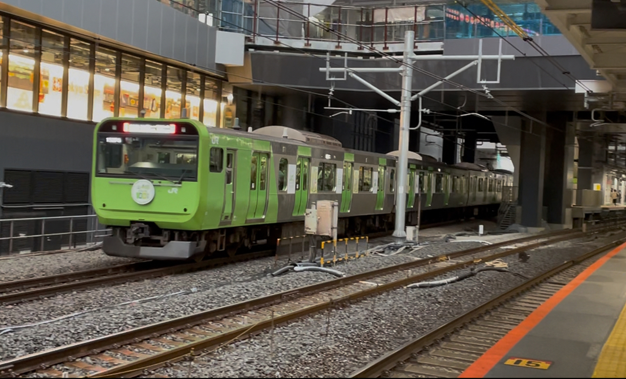 山手線 103系・205系モチーフ 環状運転100周年記念ラッピング車両 運転