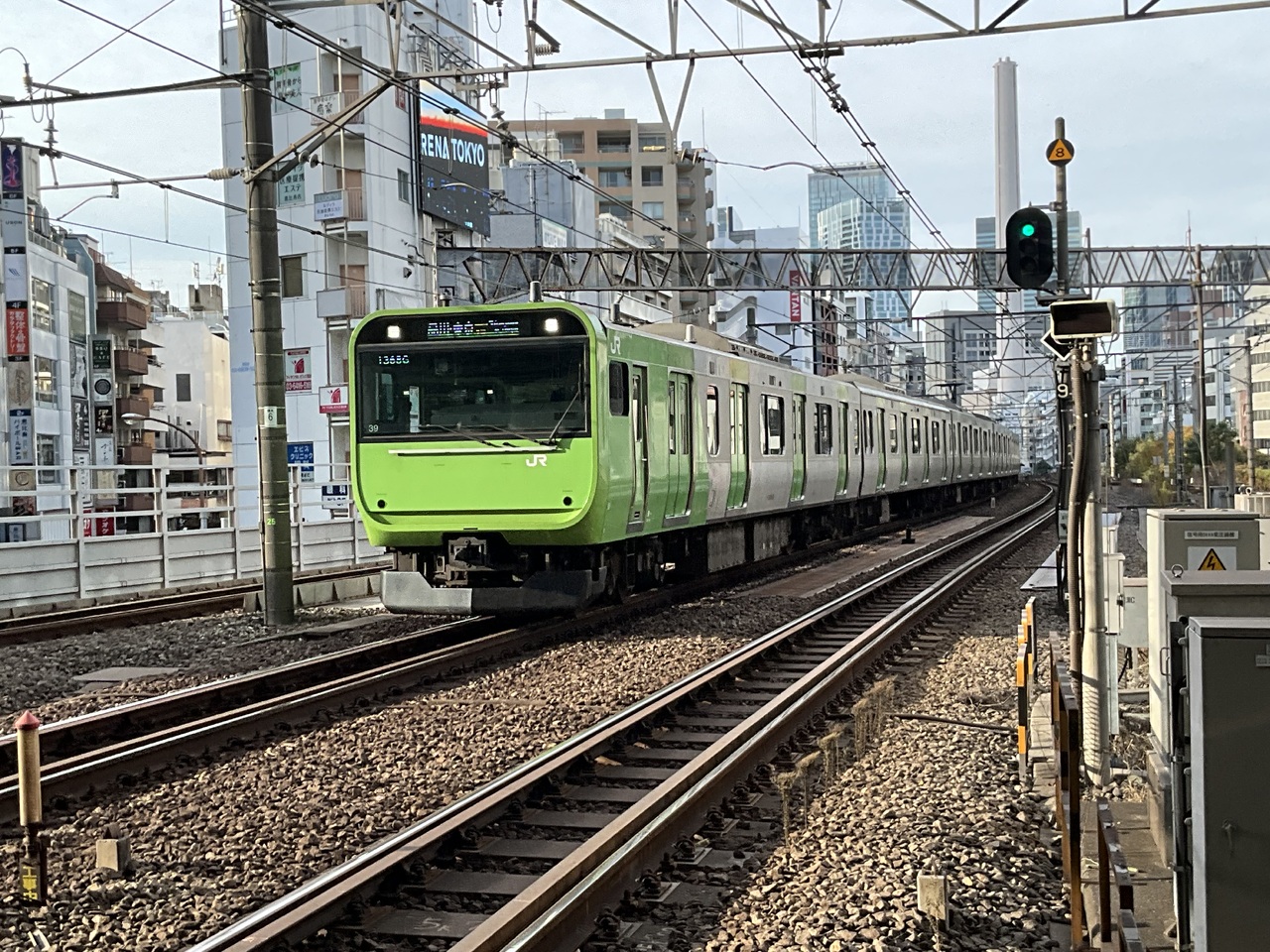 山手線 103系・205系モチーフ 環状運転100周年記念ラッピング車両 運転