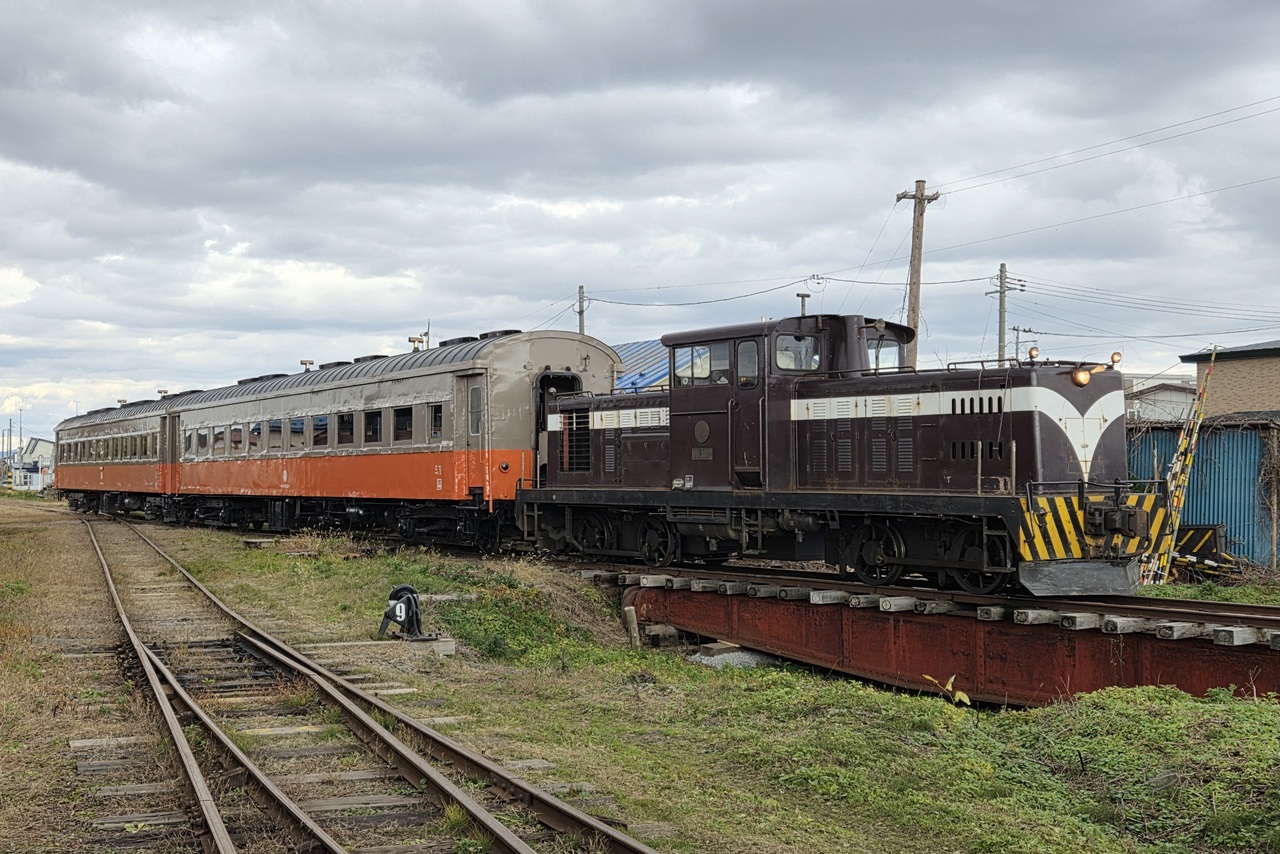 津軽鉄道 客車列車 100周年カウントダウン号・夜汽車 運転」の投稿写真