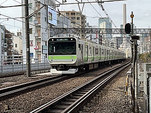 山手線 103系・205系モチーフ 環状運転100周年記念ラッピング車両 運転