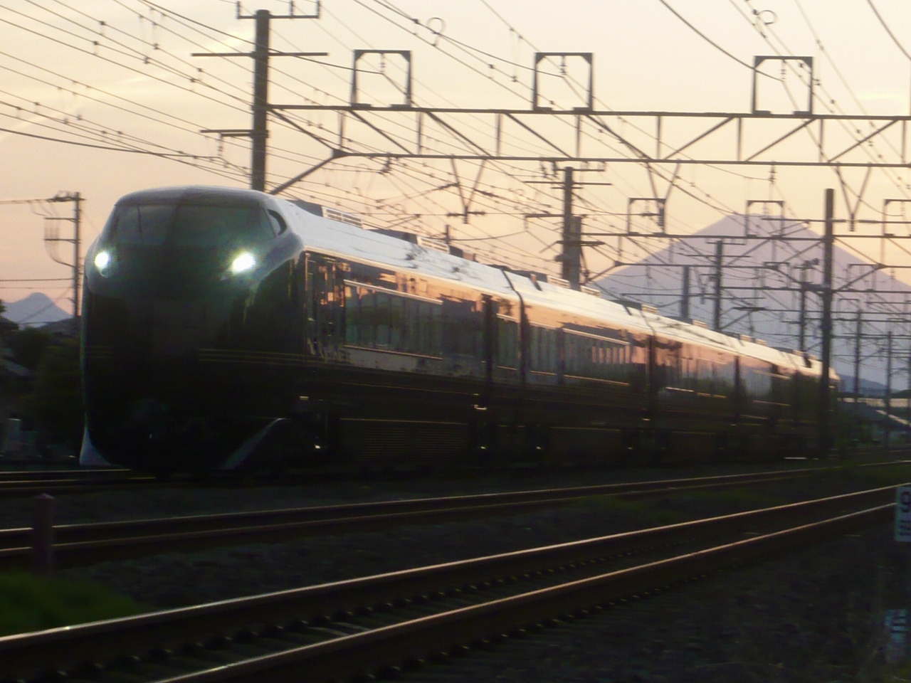 E655系 神奈川周遊号（ツアー）」の投稿写真（4枚目） - 鉄道コム