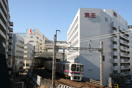 京王線 聖蹟桜ヶ丘駅