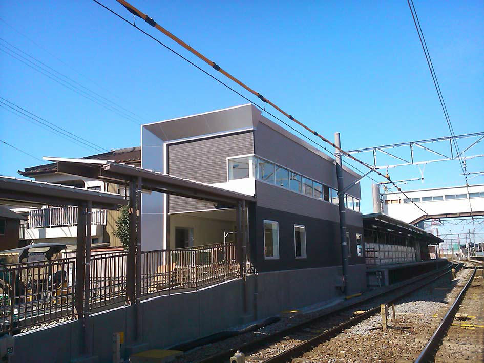 富士松駅南口駅舎（2014年2月の様子）