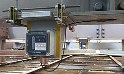 新幹線鋼橋計測装置