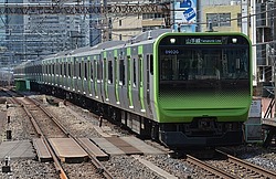 E235系