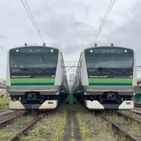 横浜線E233系