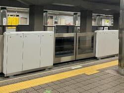 大阪メトロ 中央線阿波座駅 可動式ホーム柵 運用