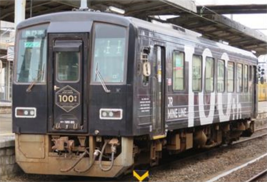 美祢線100周年ラッピング車両