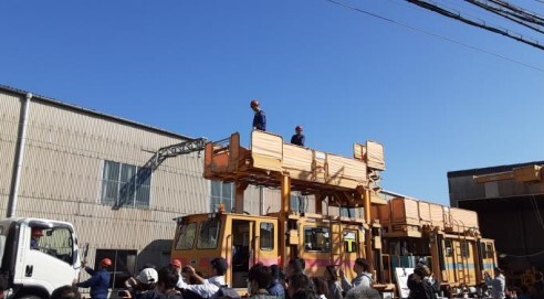 架線作業車展示（イメージ）