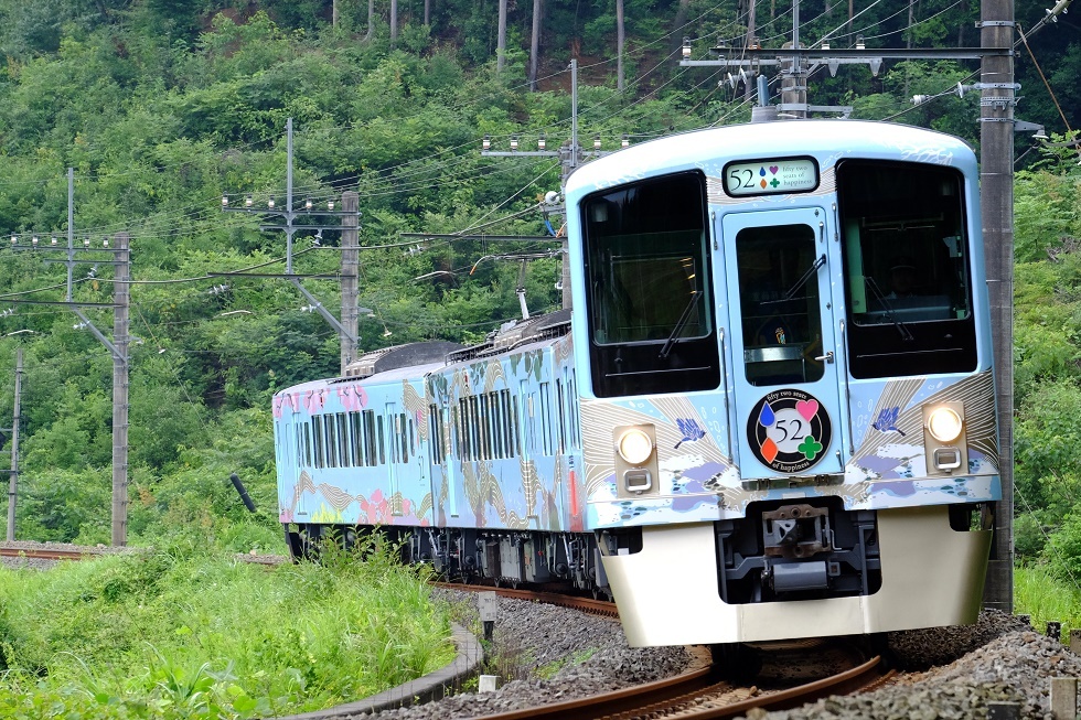 レストラン列車「52席の至福」