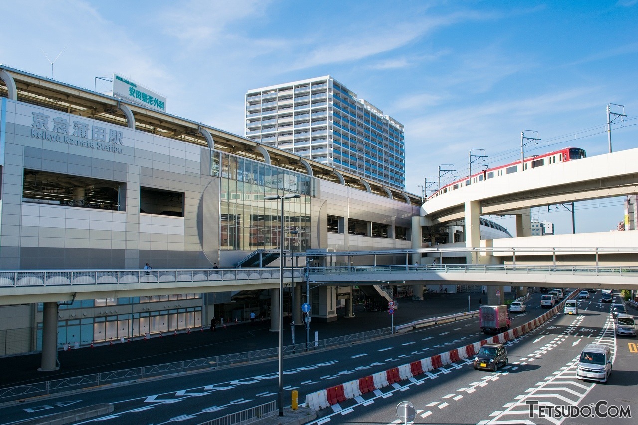 新空港線が付近に乗り入れる予定の京急蒲田駅