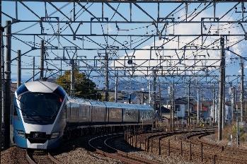 E261系