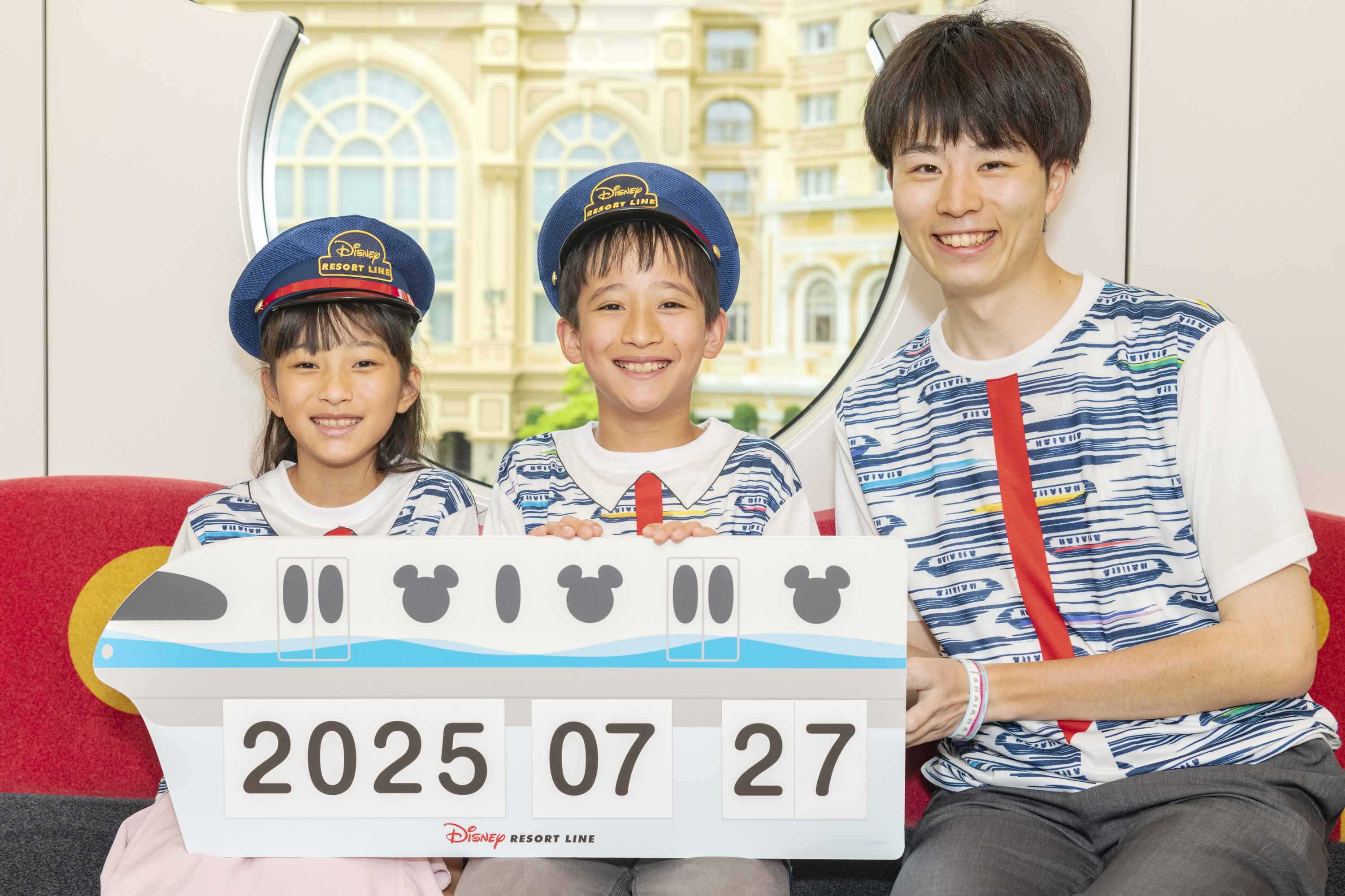 ディズニーリゾートラインで「1両まるごと貸切」乗車券発売 7月～8月に 