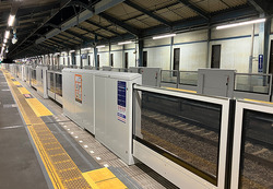 京急 小島新田駅 ホームドア設置工事