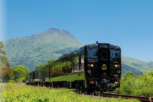 博多駅 かんぱち・いちろく 車内公開・カフェ営業イベント（2026年1月6