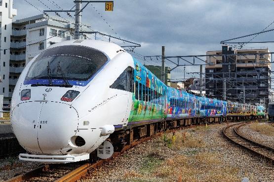 特急 スーパーマリオ号 大分～宮崎間 運転（2026年1月17日） - 鉄道コム