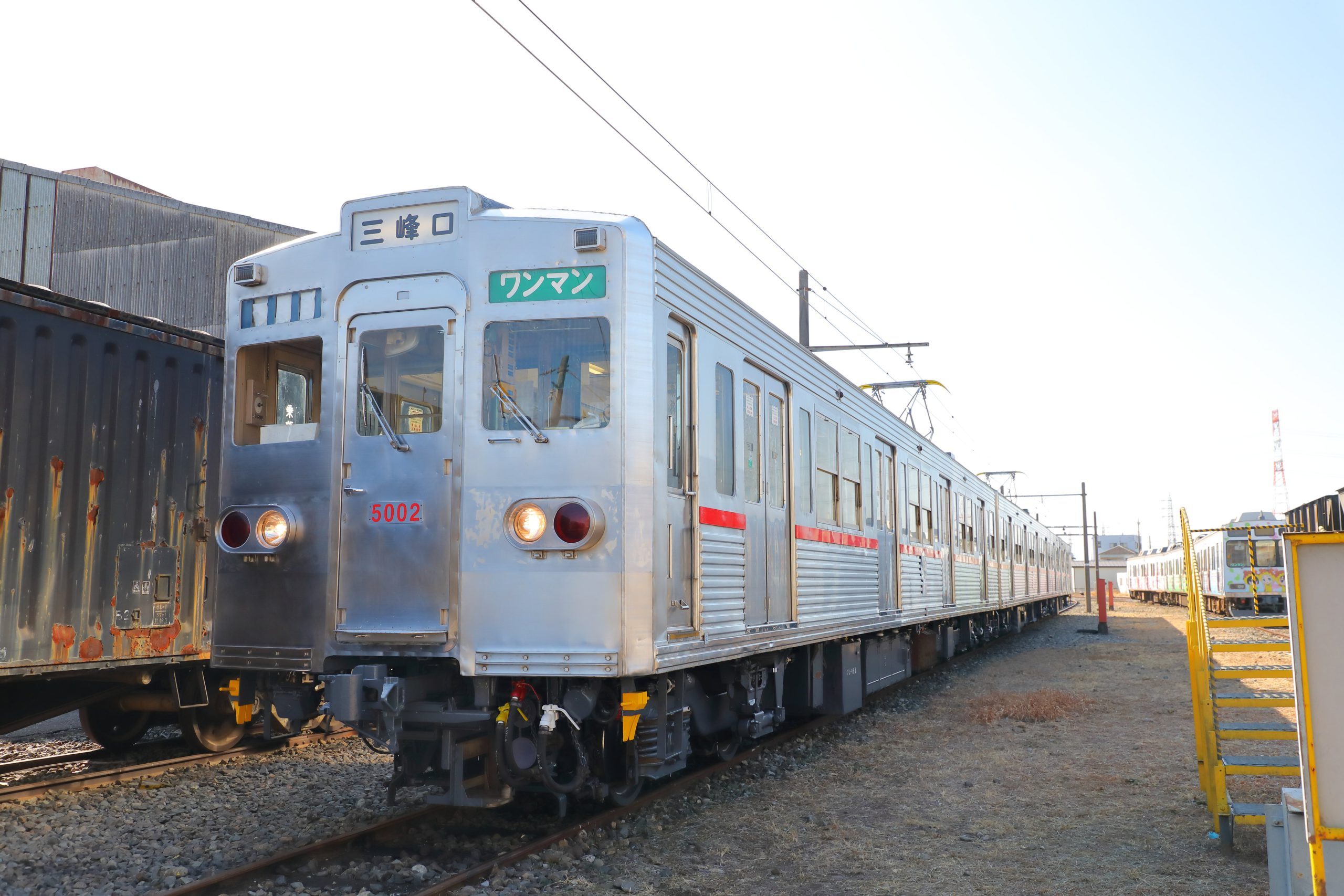 秩父鉄道 5000系 都営三田線デザイン 側面赤帯編成 運転（2026年3月